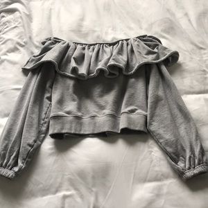 Off the shoulder top/sweatshirt